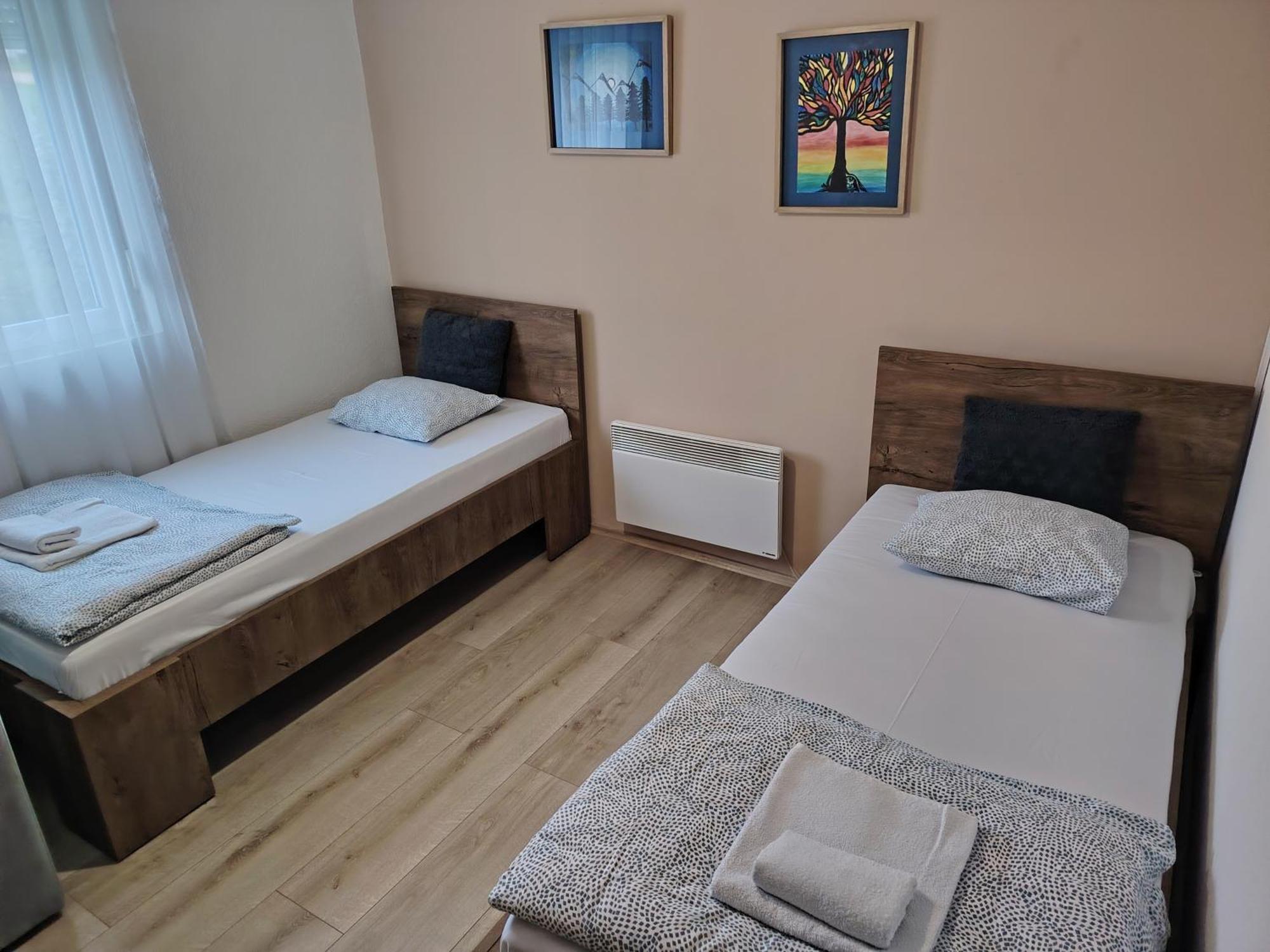 Guest House Pin Laktaši Kültér fotó